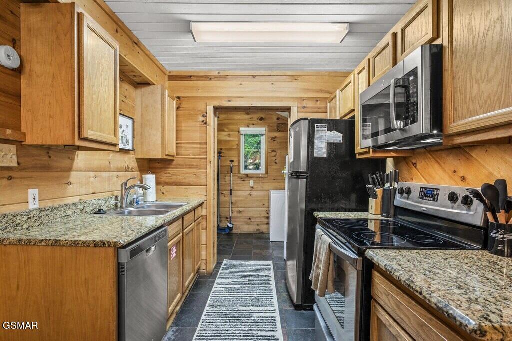 Cabin kitchen